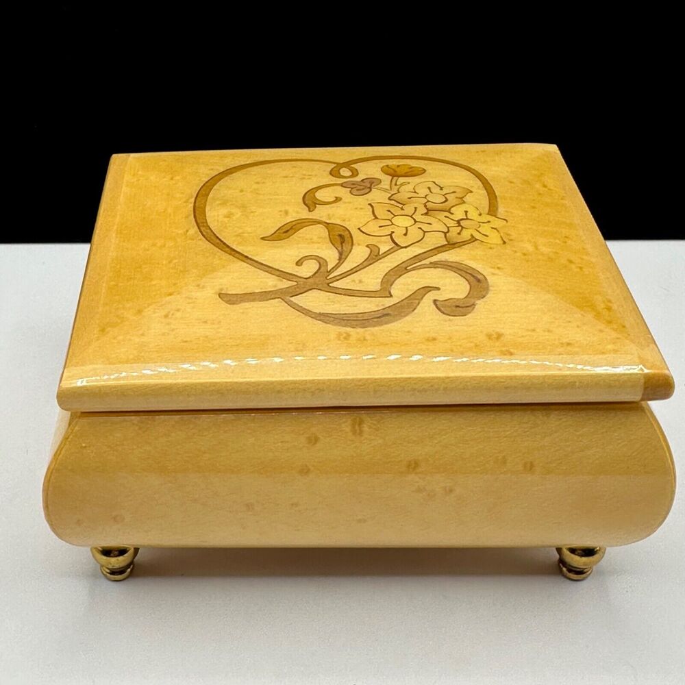 Jewelry Music Ring Box Heart and Flowers Wood Inlay Romance Made in Italy
